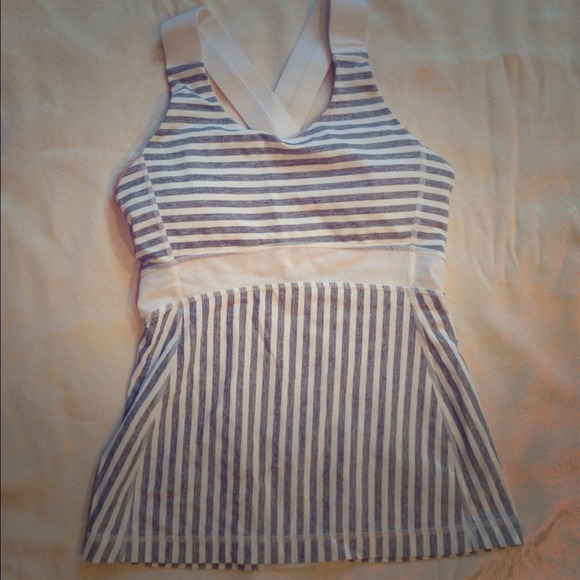 Lululemon Tank!