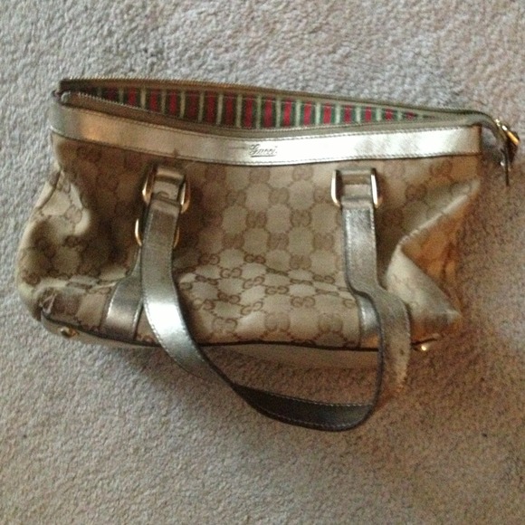 Vintage signature Gucci handbag - Picture 2 of 3