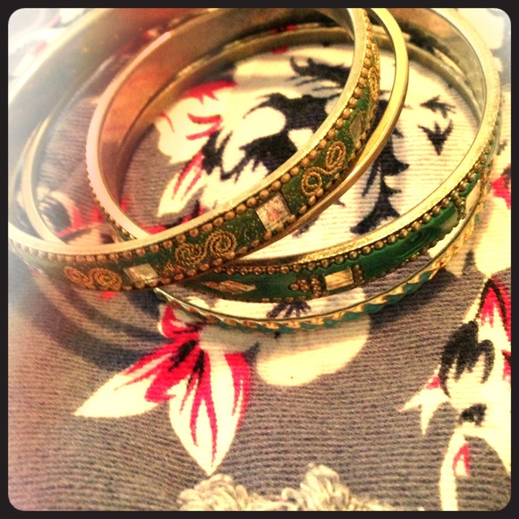 Bangle set