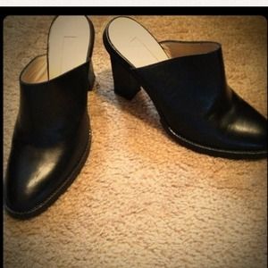 Barely worn Michael Kors shoes