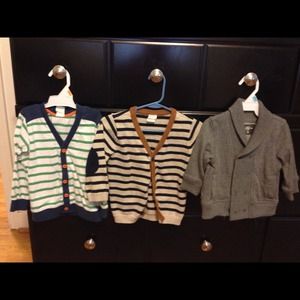 H&M infant sweaters
