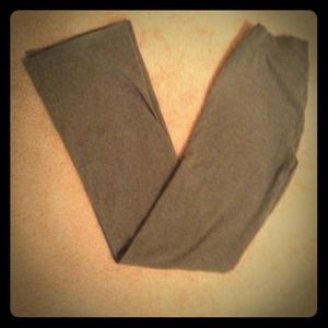❌SOLD❌NWOT VS  yoga pants