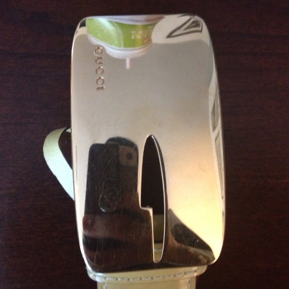 💯% authentic Gucci belt buckle