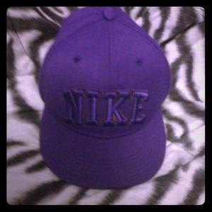 Purple nike snapback hat