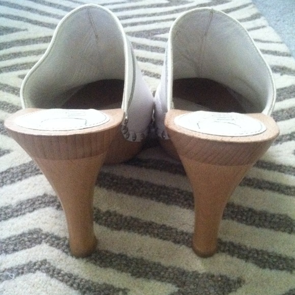 🎉🎉host pick🎉❌sold❌ - Picture 2 of 4