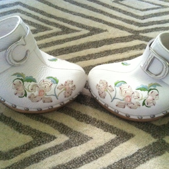 🎉🎉host pick🎉❌sold❌ - Picture 4 of 4