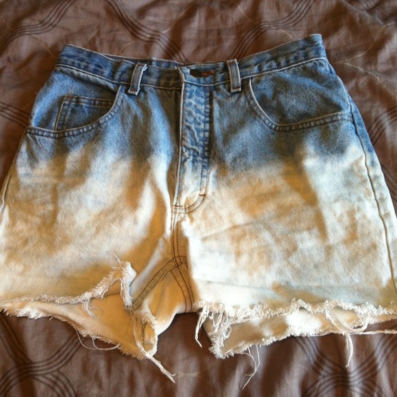 🚫RESERVED🚫 Ombré high waisted shorts