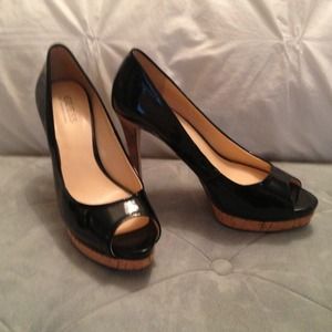 Bundle for fiorella NWOT Guess Peep toe heels