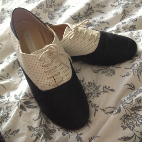 B&W Oxfords - Picture 3 of 3