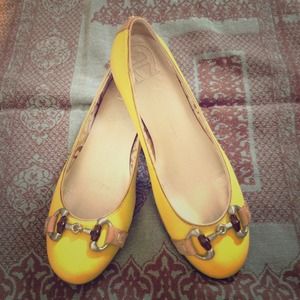 Yellow ballet flats Etienne Aigner sz. 8.5 & 9.5