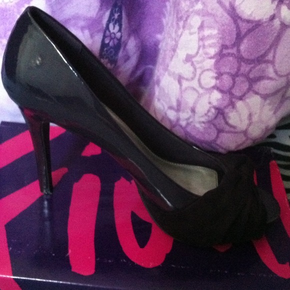 Deep purple Peek toe heels🇺🇸4th of July sale🇺🇸 - Picture 2 of 4