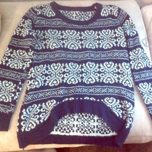 🚫🚫traded🚫🚫Cute navy blue sweater