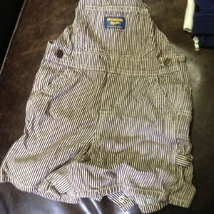 Osh kosh short overalls