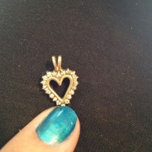 Heart charm 💥*sold*💥