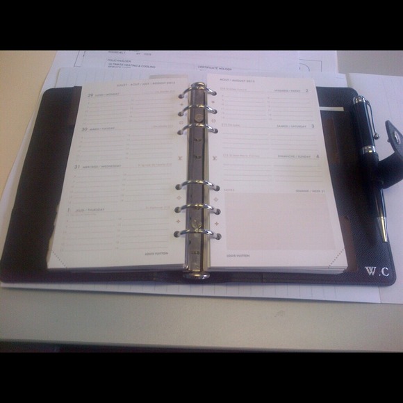 SOLD - LV Damier Graphite Planner w/ Calendar - Picture 2 of 4