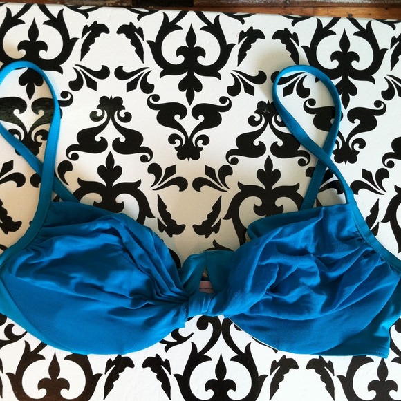 Victoria secret teal bathing suit top 36C
