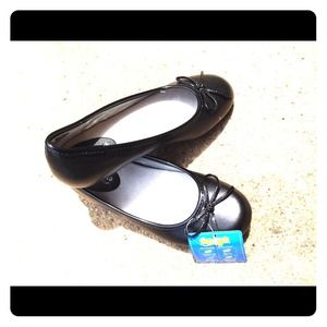 NWT Girl's Sonoma Black Ballet Flats