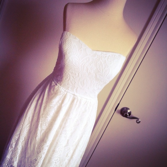 ** SOLD ** Strapless Lace Maxi + Cut-Out Bow Back - Picture 2 of 4