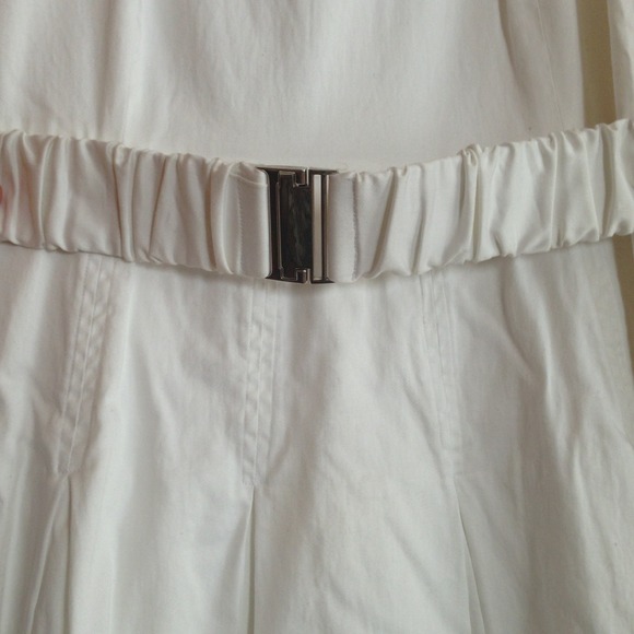 Sold! - Picture 4 of 4