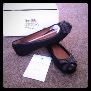 NWB Coach black flats