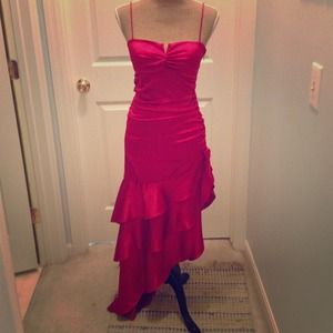 HUGE PRICE ✂ Asymmetrical satin red dress