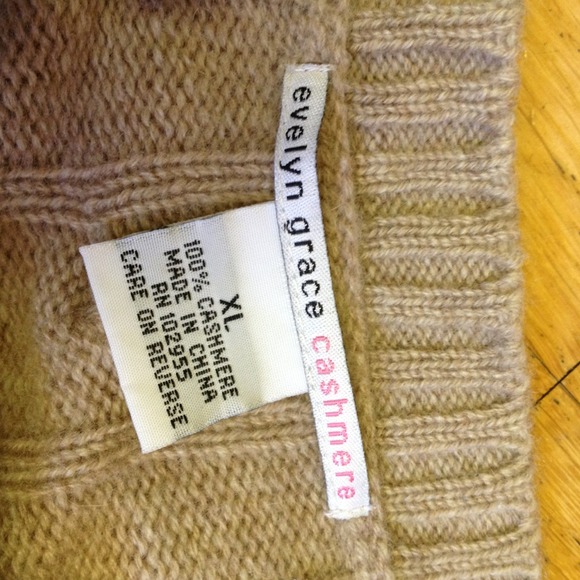 🚫🚫🚫sold 🚫🚫🚫100% cashmere sweater - Picture 3 of 3