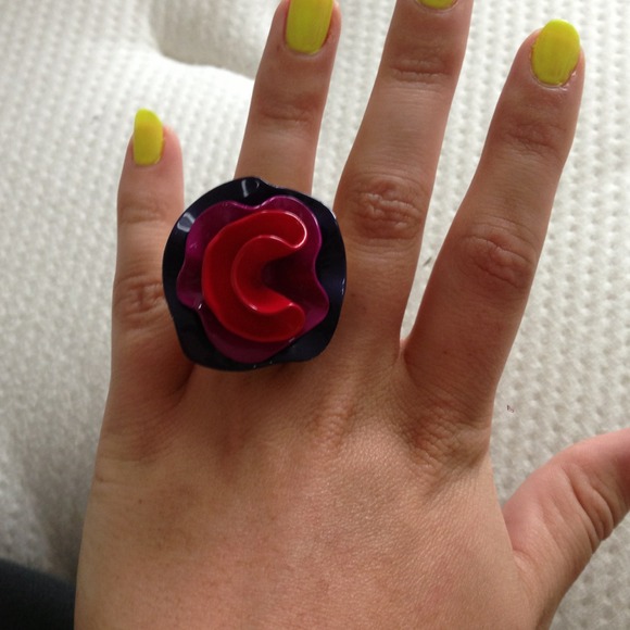 Brand New Lola Perfume Ring!!!