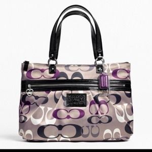 New Coach 8 3/4" drop 16" L x 12 1/4" H x 4 3/4"