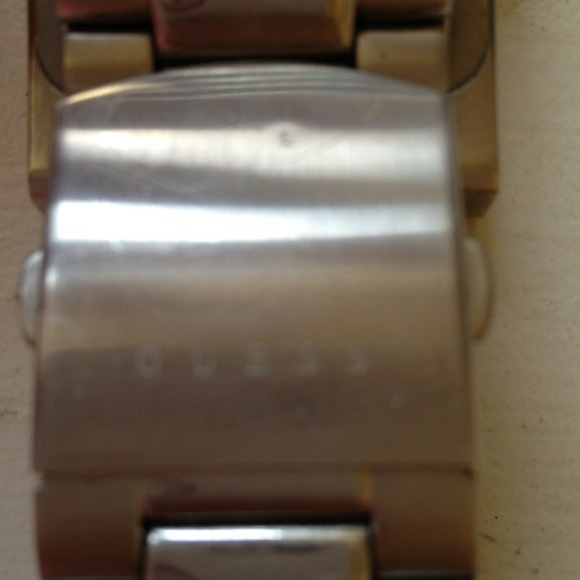 Guess Men's watch - Picture 2 of 2