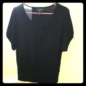 Black kimono sleeved banded bottom lace top