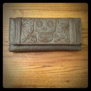 Brown leather skull wallet