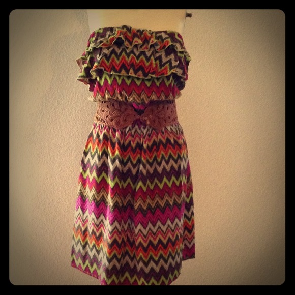 Derek heart chevron dress size medium