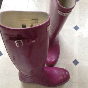 Size 9 Hunter Rain Boots!!!!