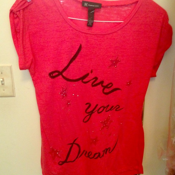INC "Live your dreams" long t-shirt