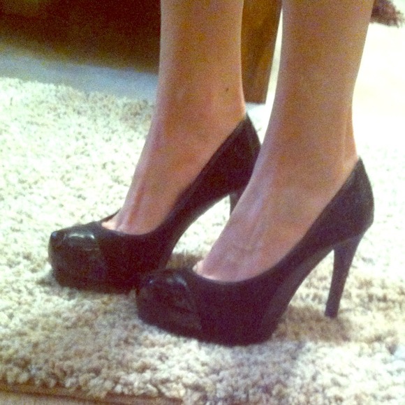 Gianni bini platform heels!! Worn once! Size 9!