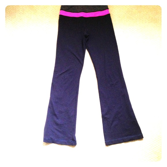 Lululemon dark purple pants.