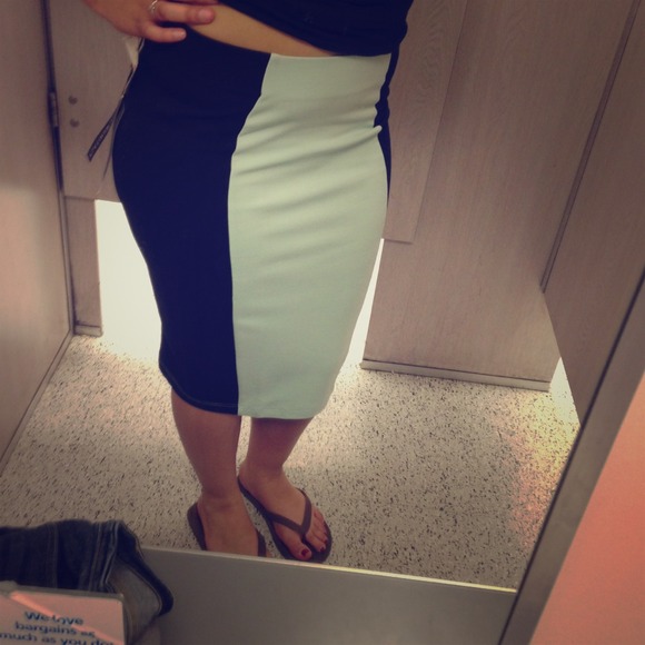 High waist skirt brand new