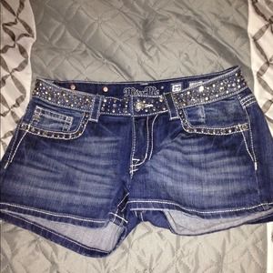 **SOLD** Miss Me Jean Shorts size 29
