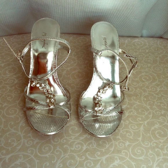 Silver 4" rhinestone stilettos