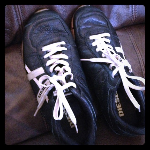 Diesel shoes and Converse Bundle for @ttiot08