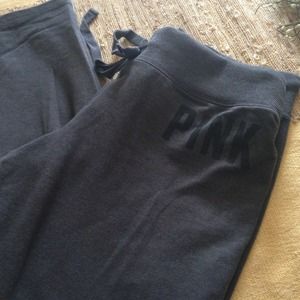 Size medium grey leggings. HOLD HOLD.