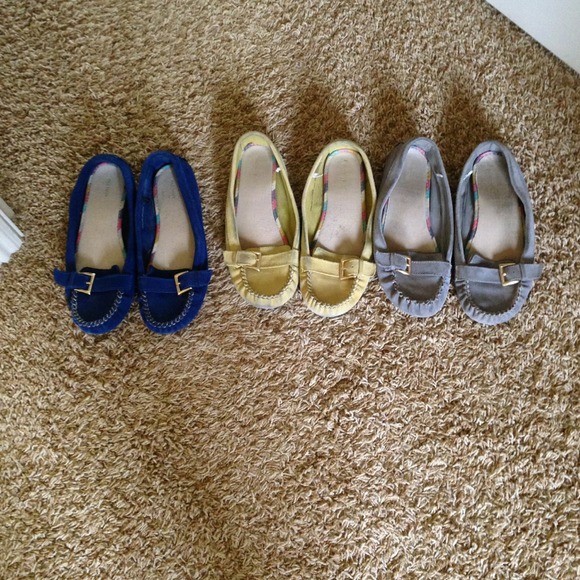 3 pairs of driving loafers