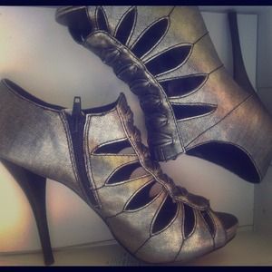 Pewter Cut Out Booties