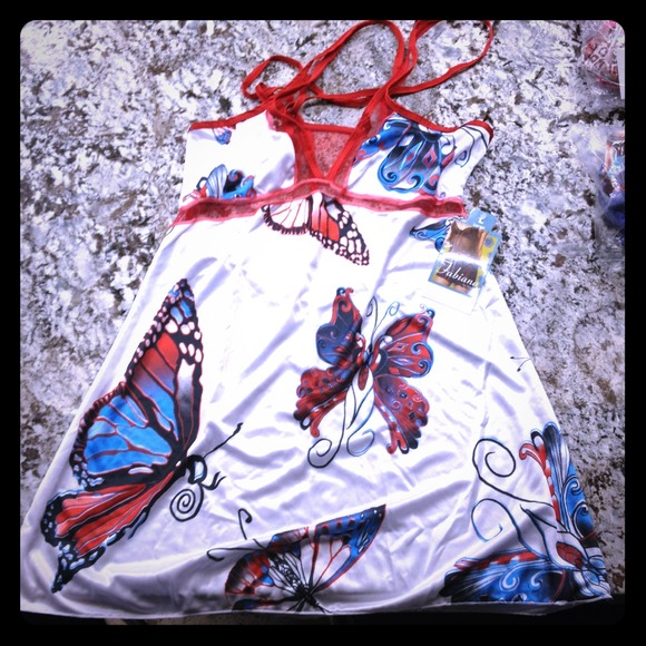 Gorgeous Butterfly nighty!