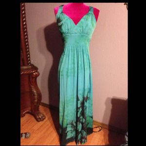 🚩TRADED🚩Beautiful teal maxi dress!