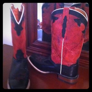 On HOLD🌟🌟🌟🌟