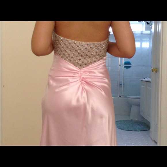 La Femme Prom/Evening Dress - Picture 4 of 4