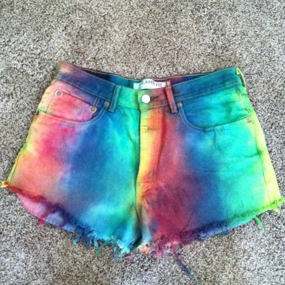 Tie Dye High Waisted Levi Shorts.