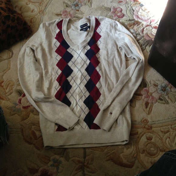 Juniors girls sweater