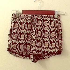 🔒RESERVED🔒 Brandy Melville Printed Shorts